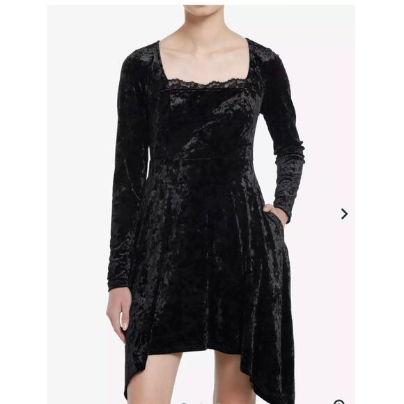 Cosmic Aura Black Velvet Asymmetrical Lace Trim Mini Dress 14/16 (1) Whimsigoth - Picture 1 of 16